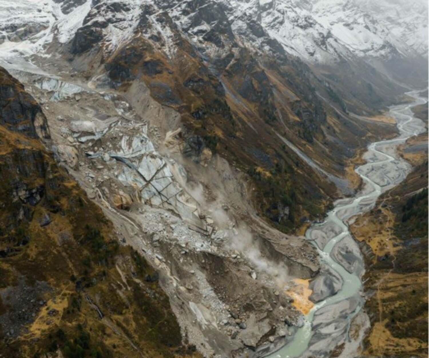 Desastre de Nepal 2026 – zona afectada por flujo de roca, hielo y sedimentos